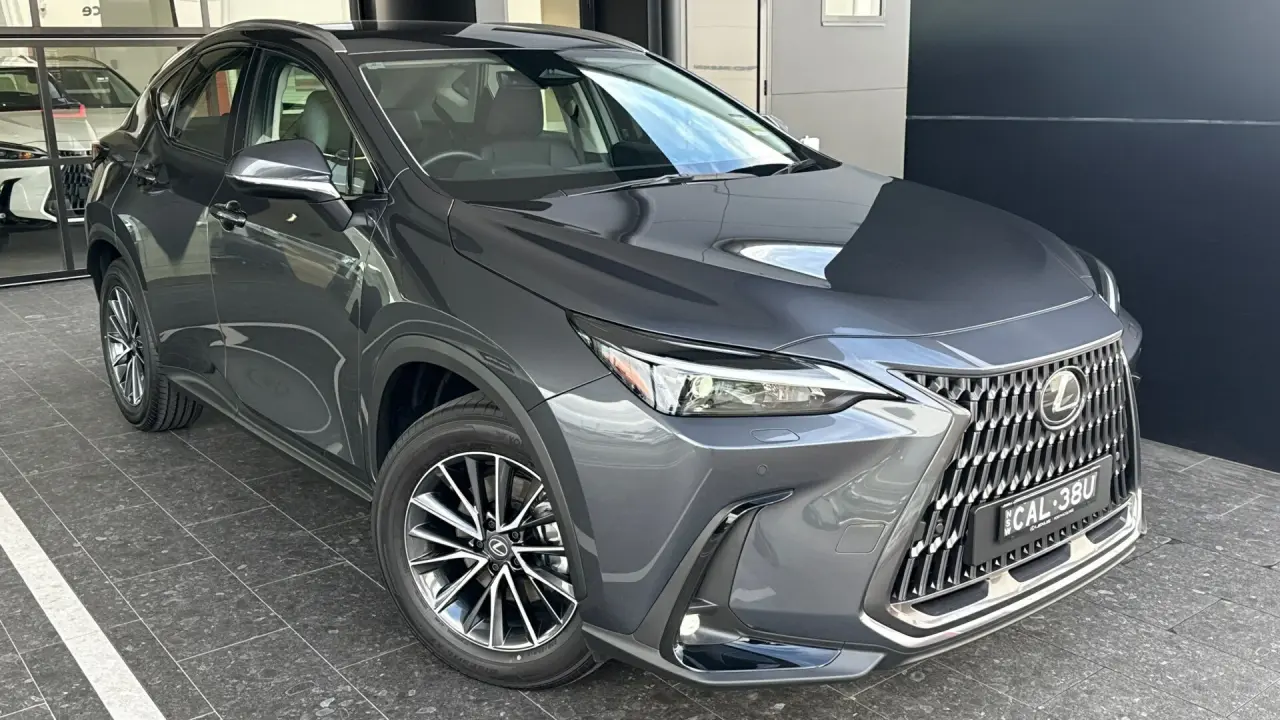 2025 Lexus NX350H Gallery Image 1