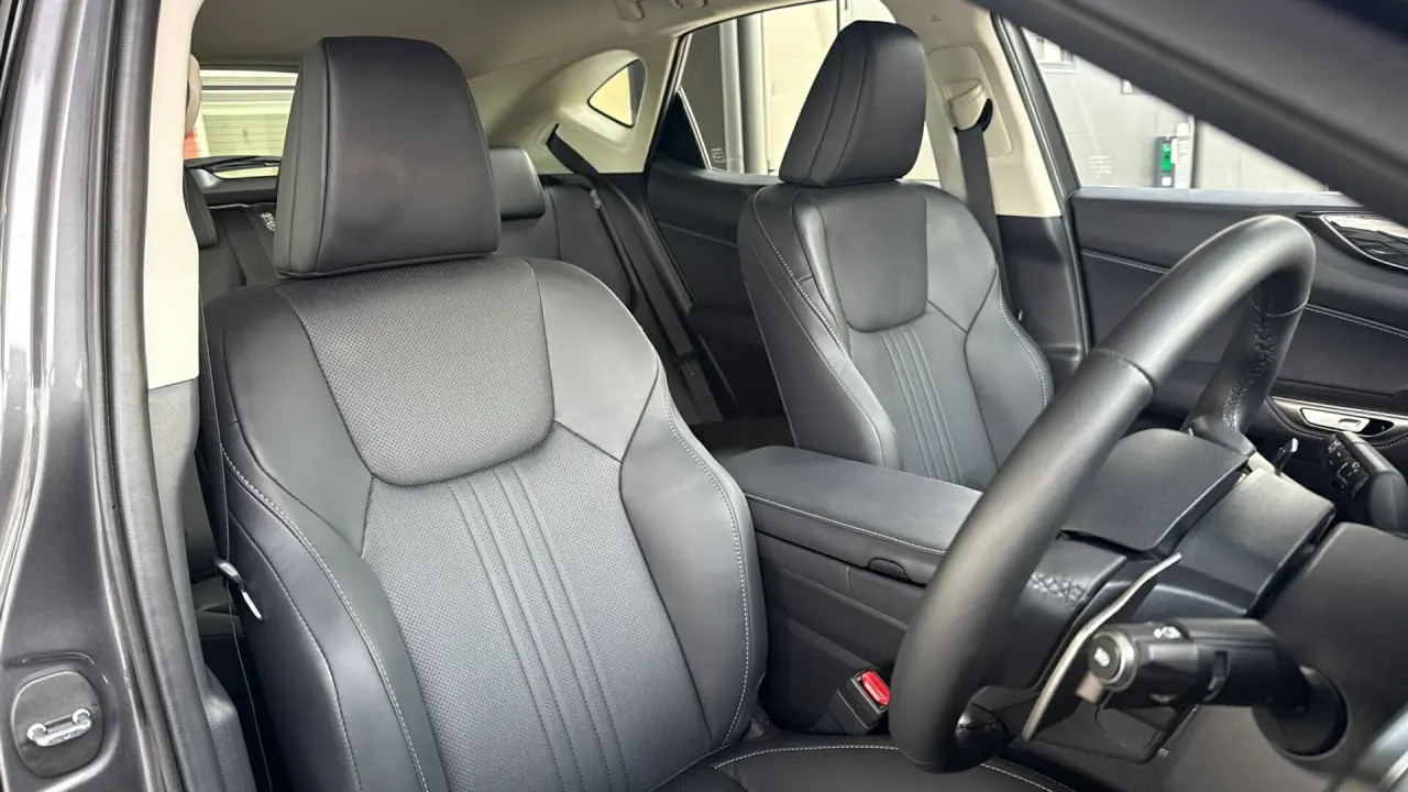 2025 Lexus NX350H Gallery Image 8