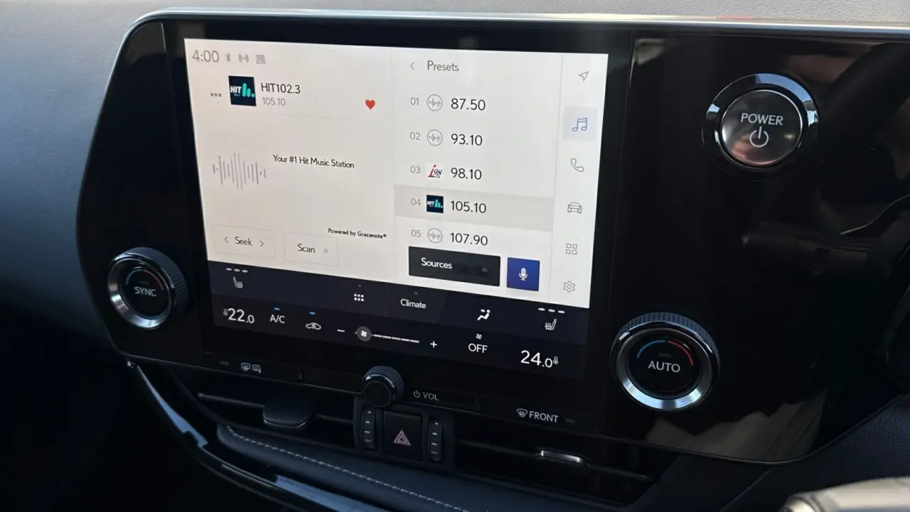 2026 Lexus NX350H Gallery Image 16
