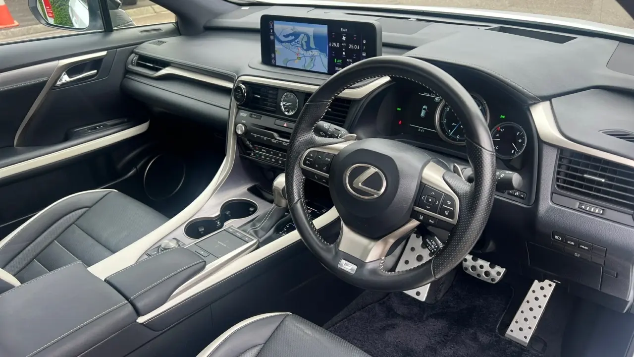 2021 Lexus RX350 Image 9
