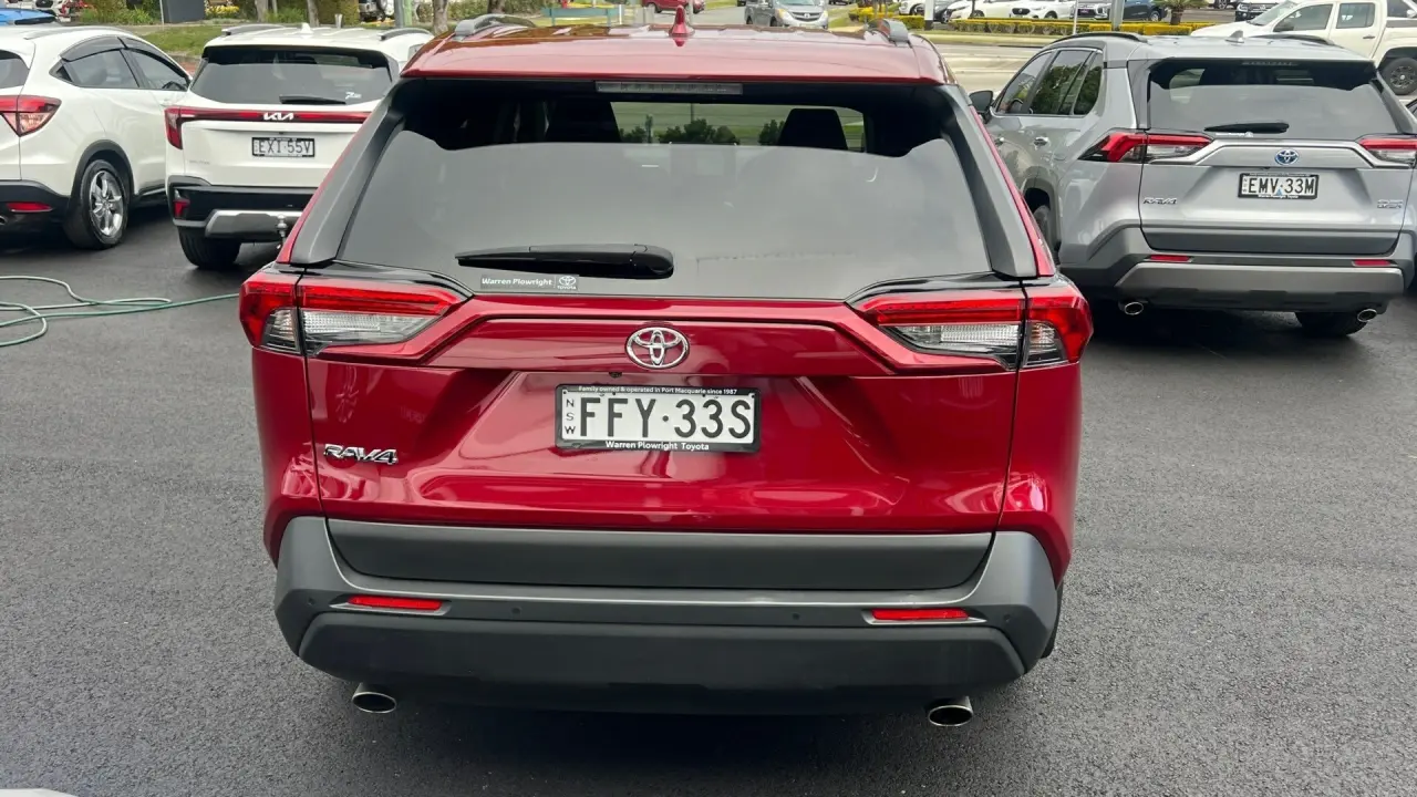 2019 Toyota RAV4 Image 5