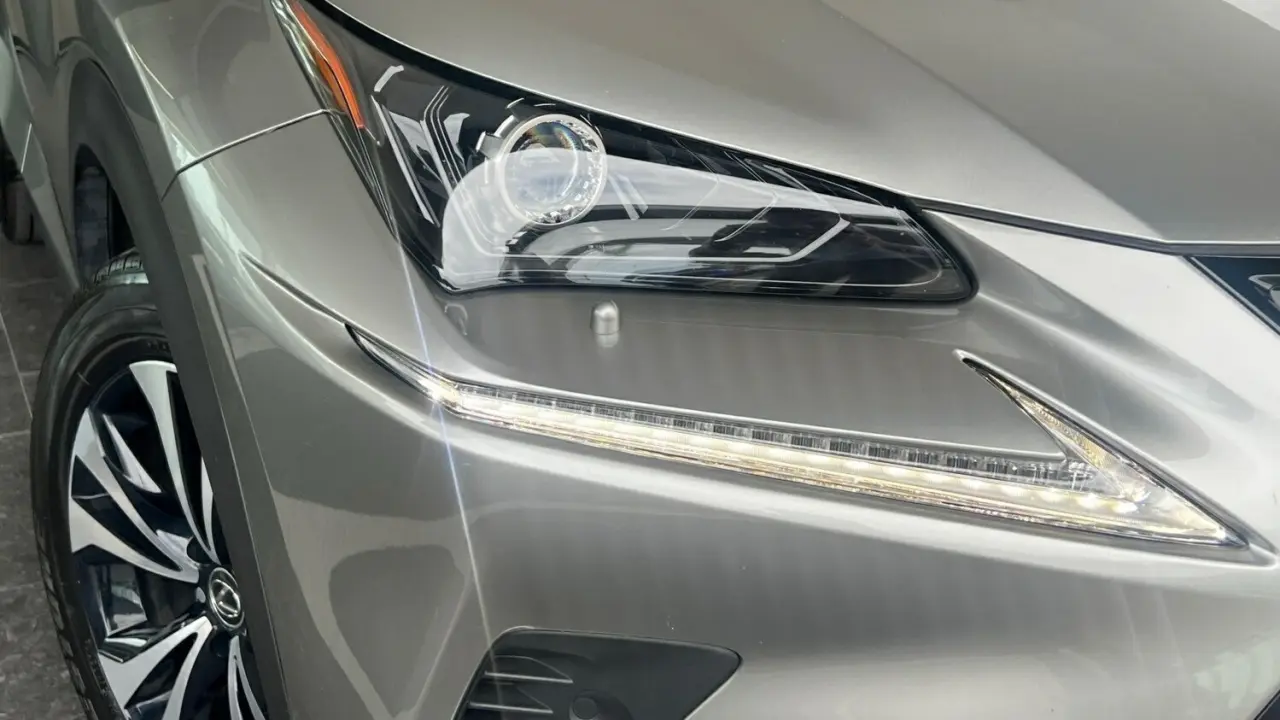 2019 Lexus NX300 Image 3