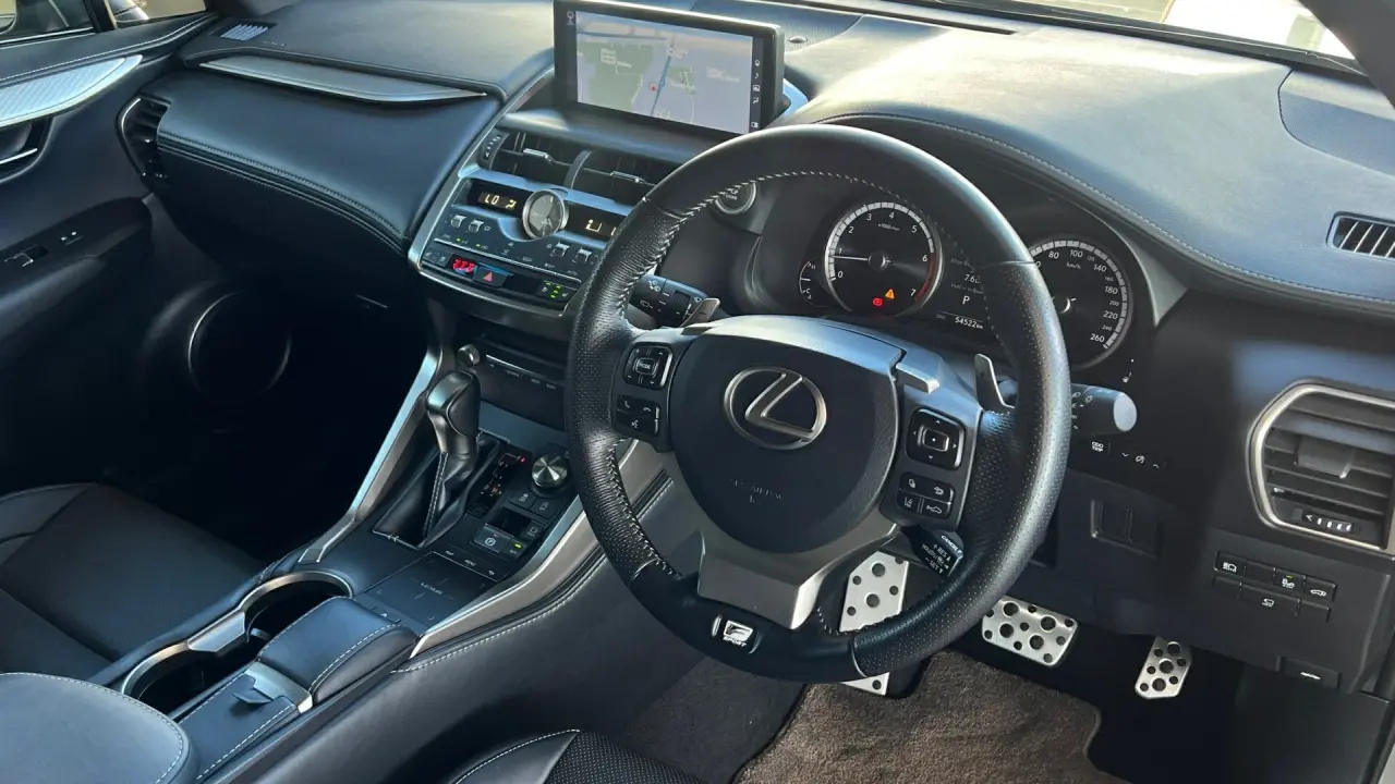 2018 Lexus Nx300 Gallery Image 10