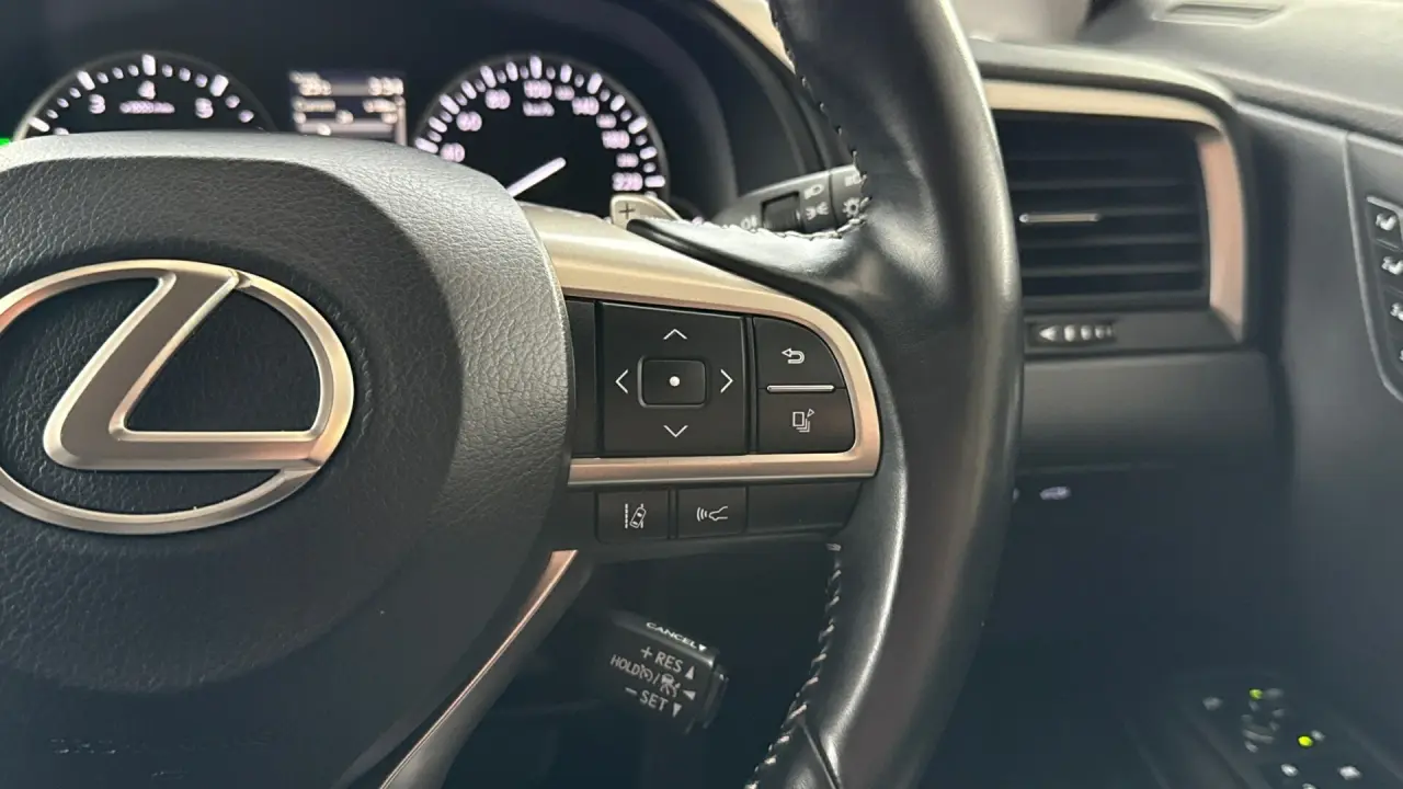 2020 Lexus RX350 Gallery Image 12