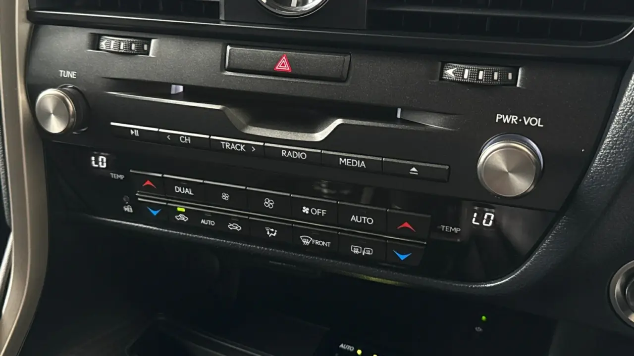 2020 Lexus RX350 Gallery Image 15