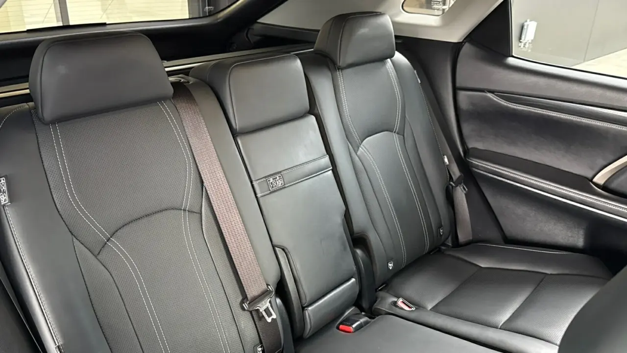 2020 Lexus RX350 Gallery Image 8