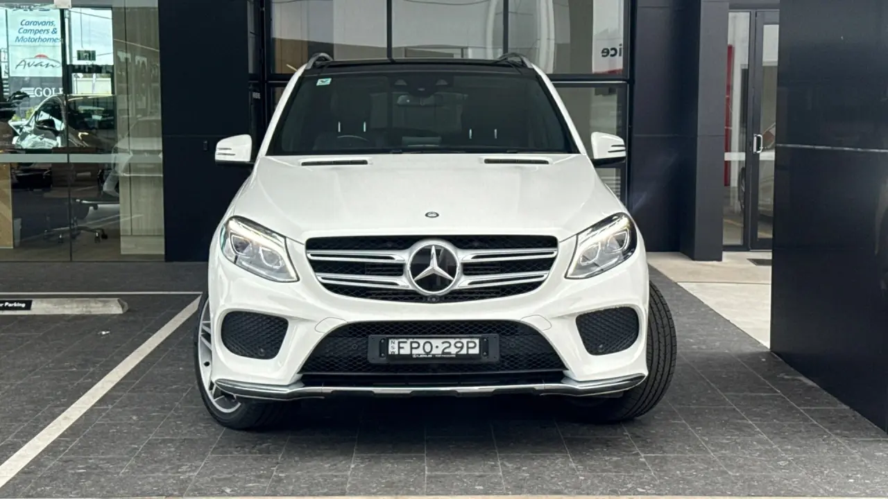 2016 MERCEDES-BENZ GLE Gallery Image 2