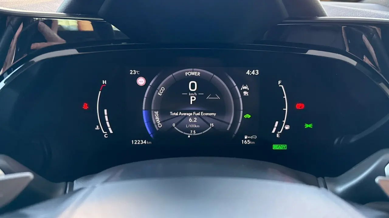 2024 Lexus NX350H Gallery Image 13