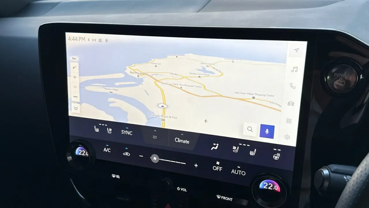 2024 Lexus NX350H Gallery Image 14