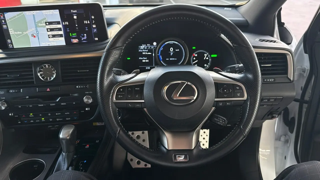 2020 Lexus RX450h Gallery Image 11