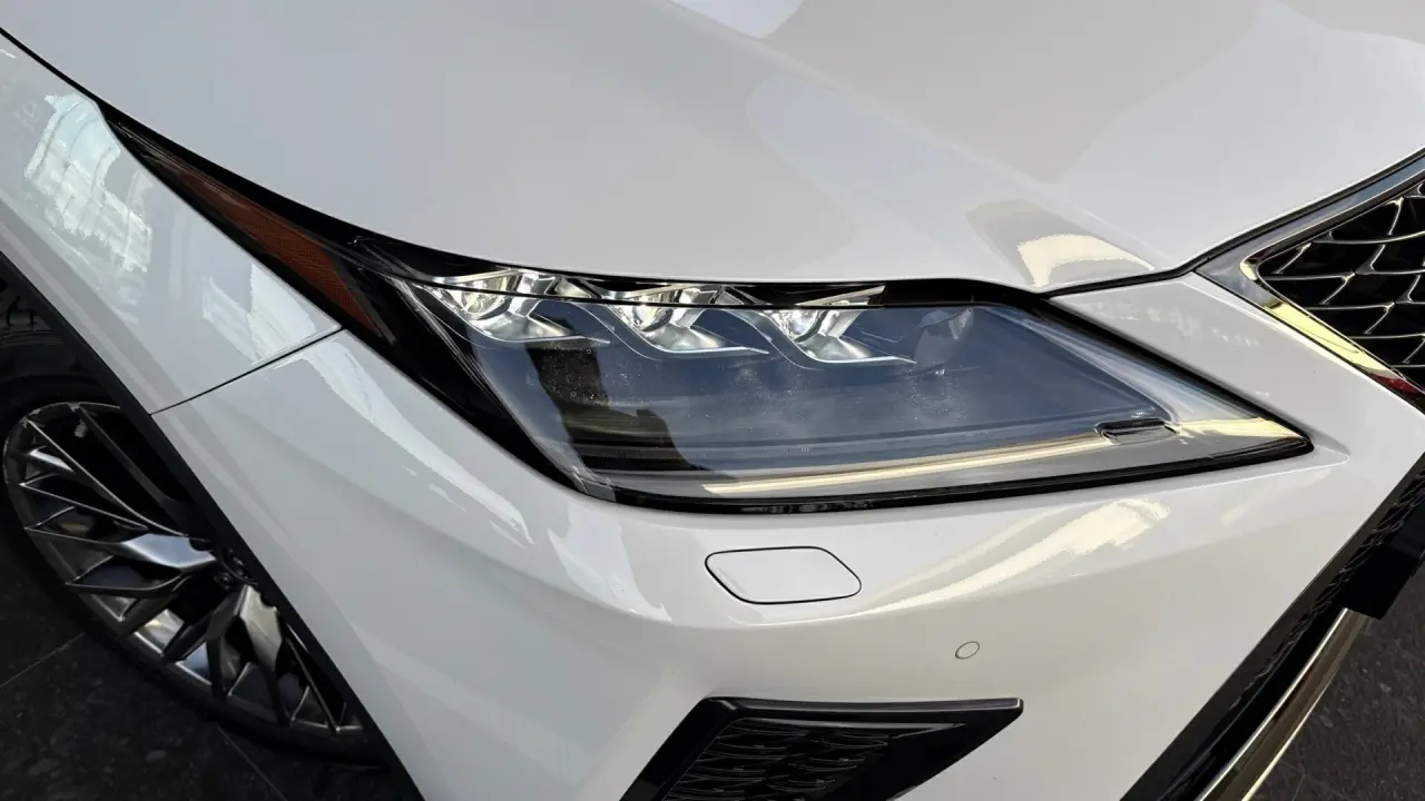 2020 Lexus RX450h Gallery Image 3