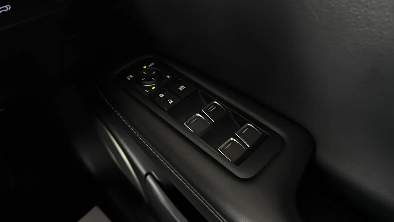 2019 Lexus RX450h Gallery Image 20