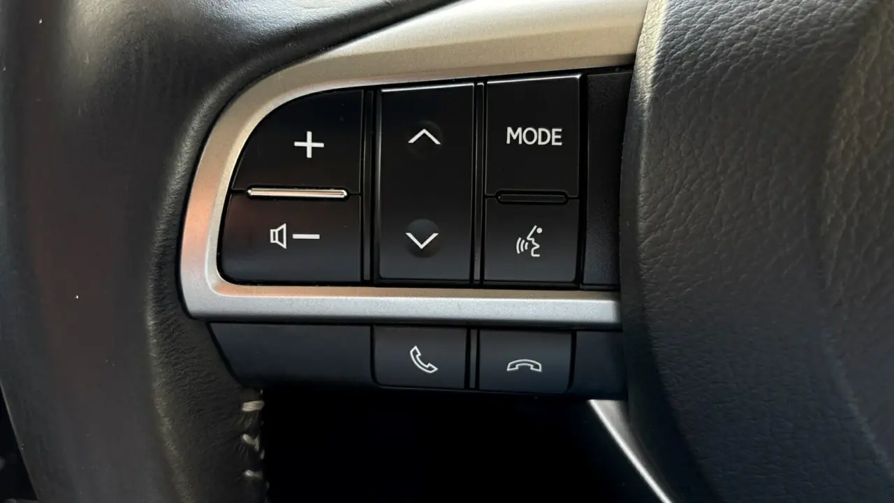 2019 Lexus RX450h Gallery Image 15