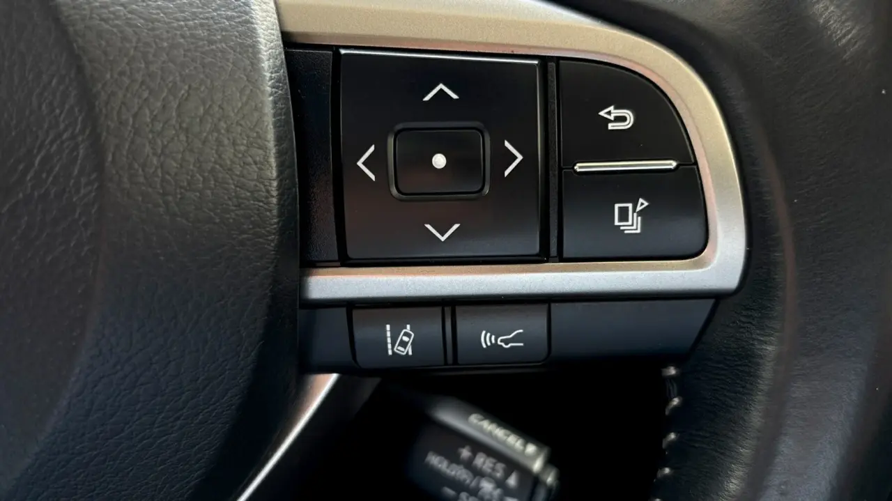 2019 Lexus RX450h Gallery Image 16