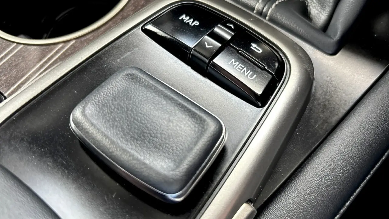 2019 Lexus RX450h Gallery Image 19