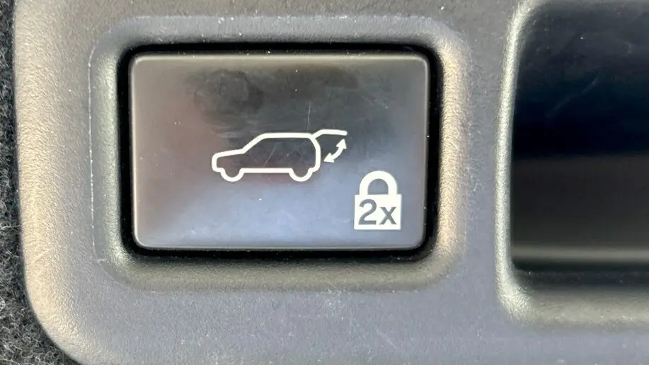 2019 Lexus RX450h Gallery Image 7