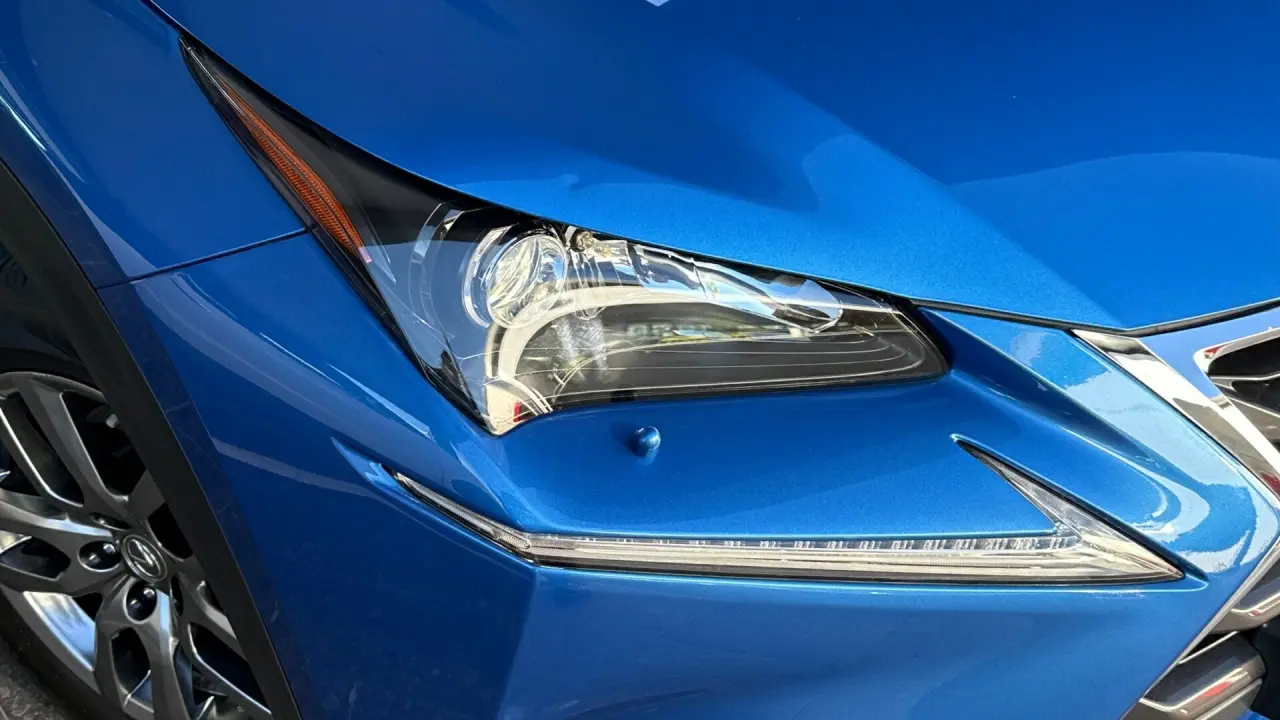 2016 Lexus NX200t Gallery Image 3