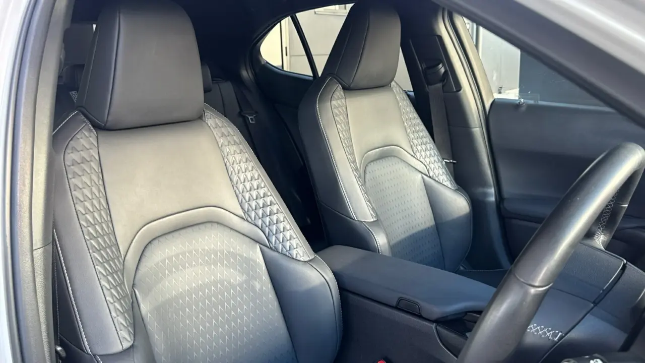 2018 Lexus UX200 Gallery Image 7