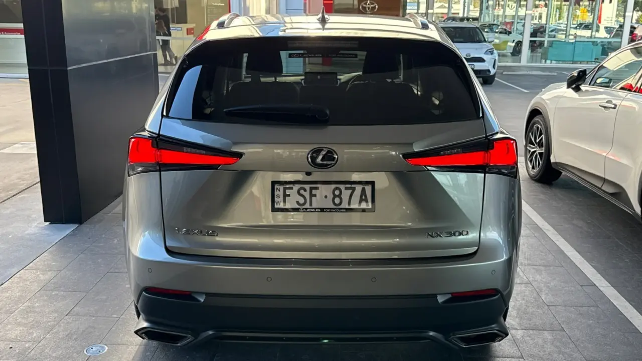 2019 Lexus NX300 Gallery Image 5