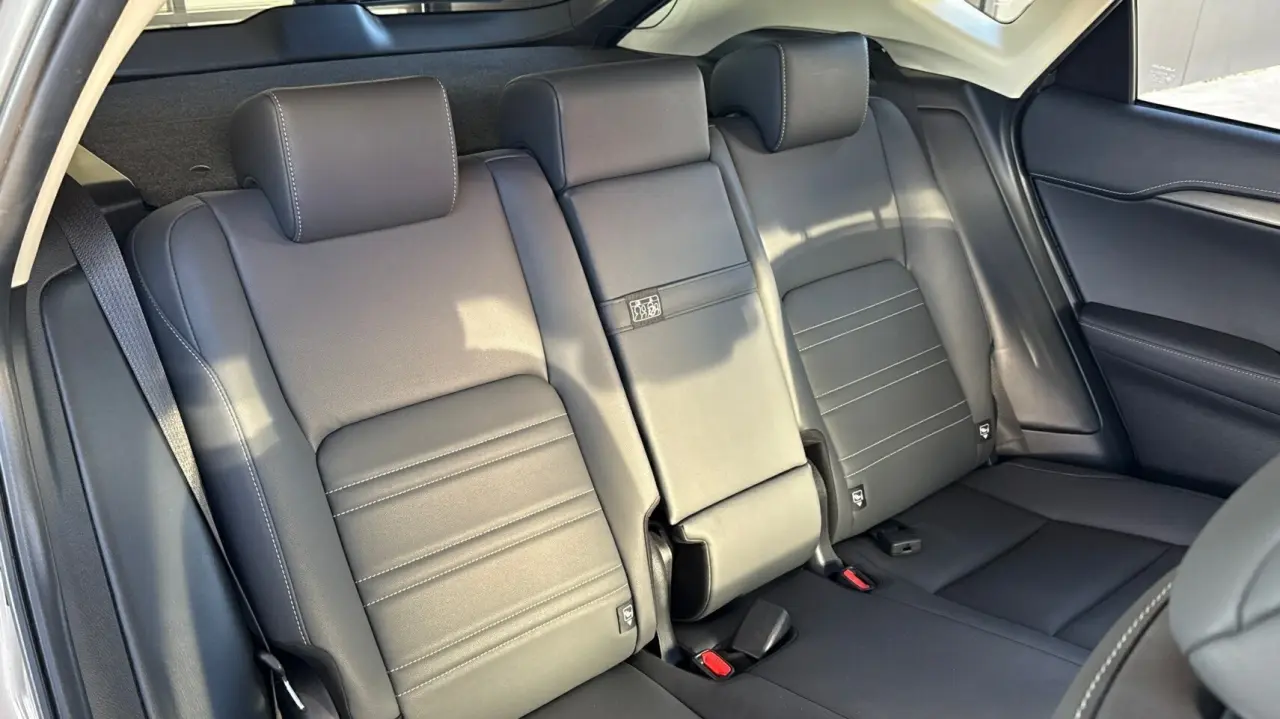 2019 Lexus NX300 Gallery Image 8