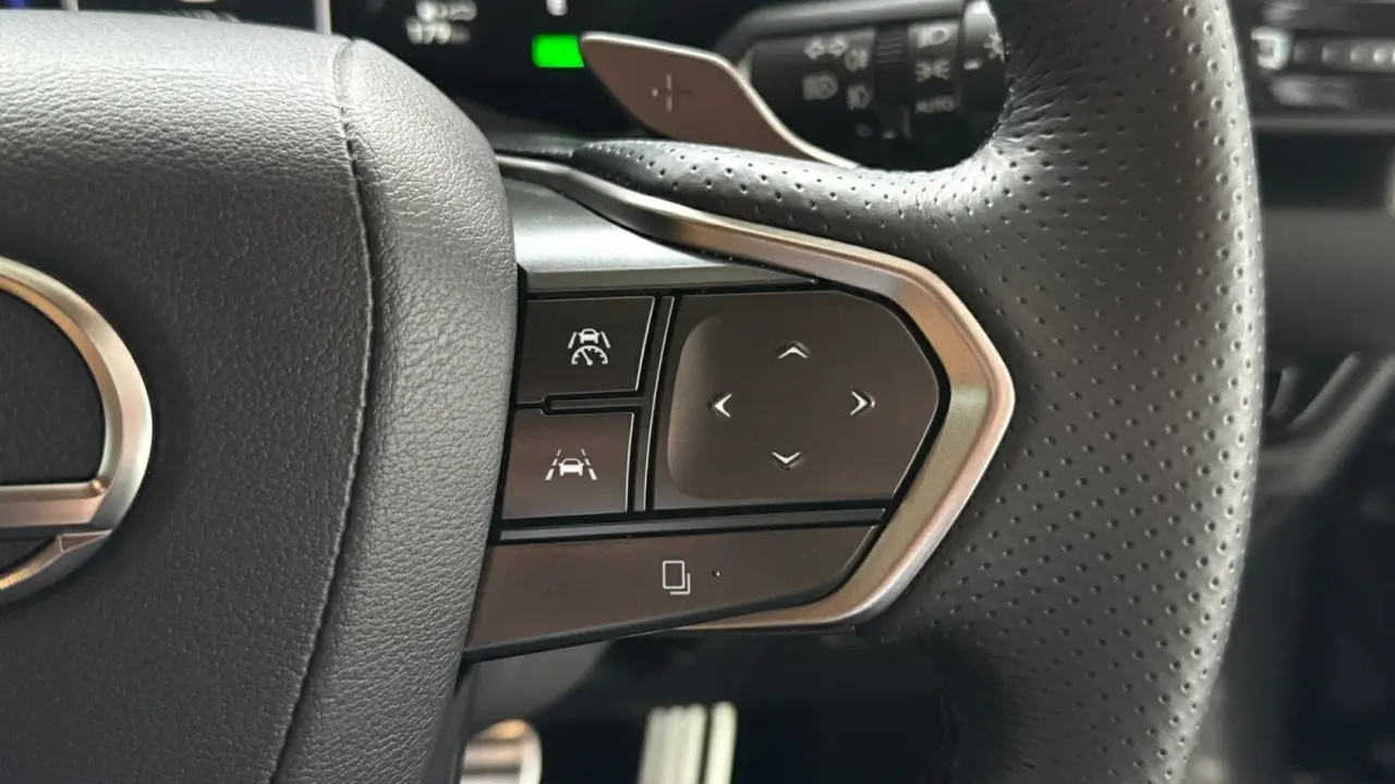 2024 Lexus NX350H Gallery Image 13