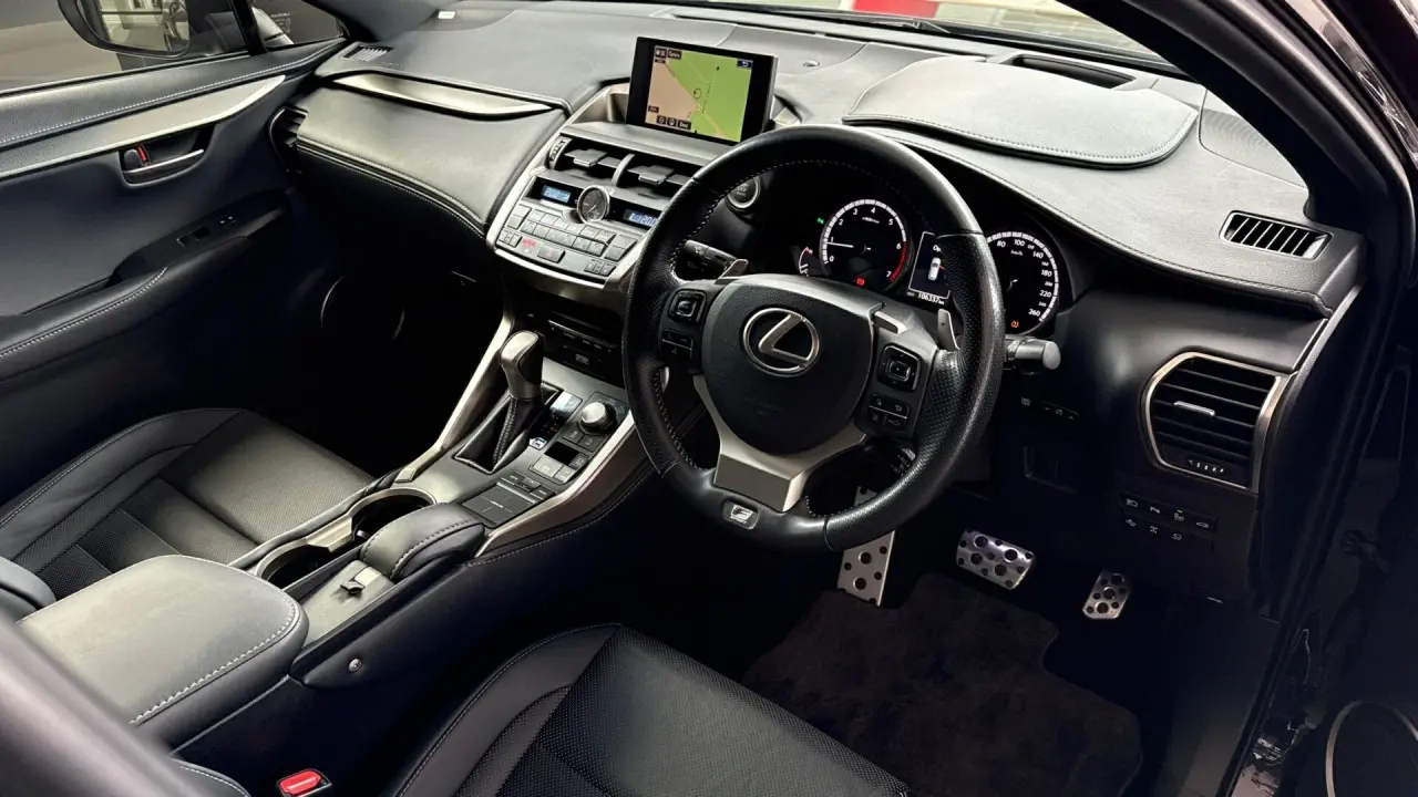 2015 Lexus NX200t Gallery Image 10