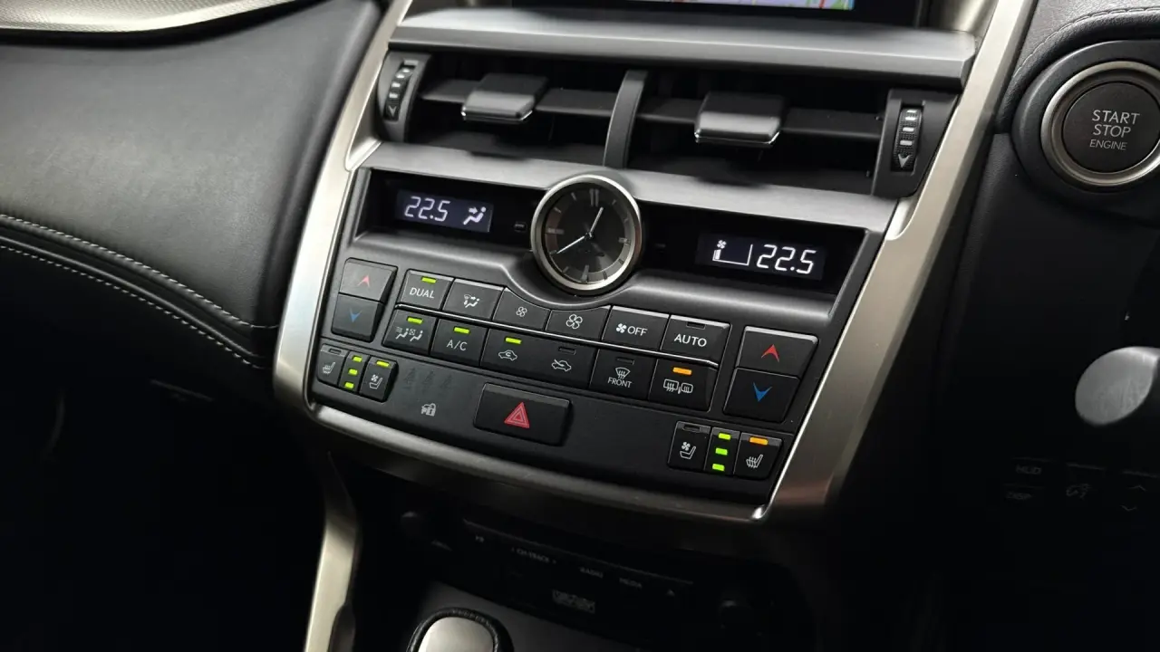 2015 Lexus NX200t Gallery Image 15