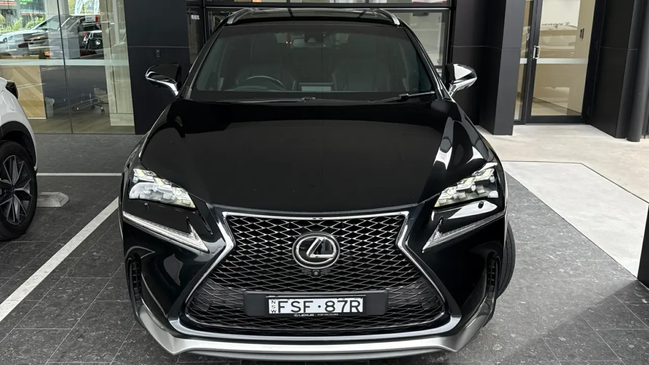 2015 Lexus NX200t Gallery Image 2