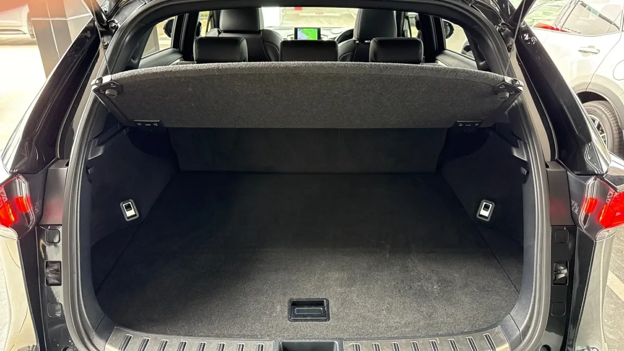 2015 Lexus NX200t Gallery Image 7