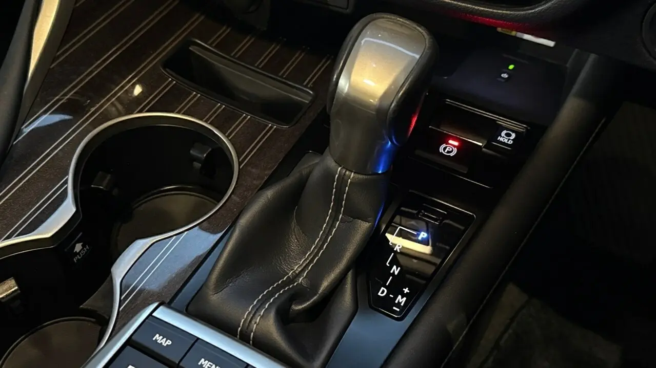 2021 Lexus NX300 Gallery Image 16