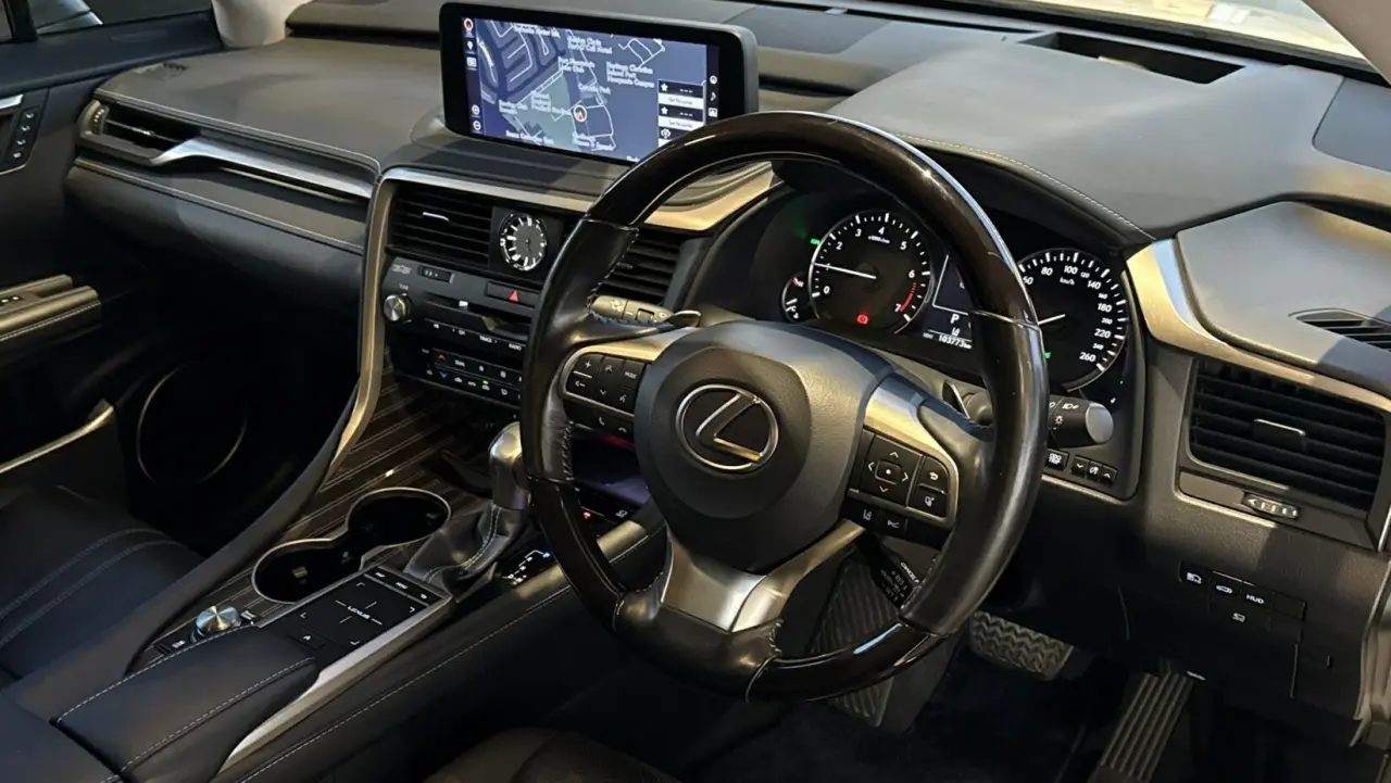 2021 Lexus NX300 Gallery Image 9