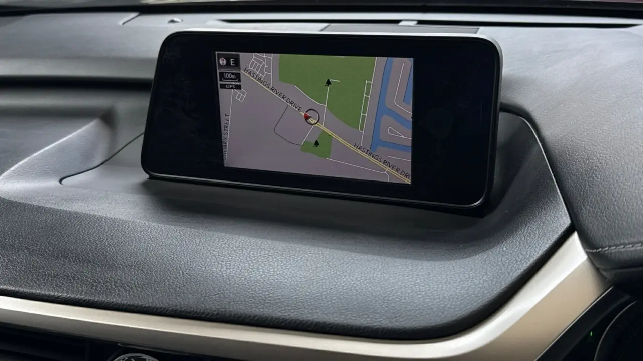 2018 Lexus RX450h Gallery Image 16