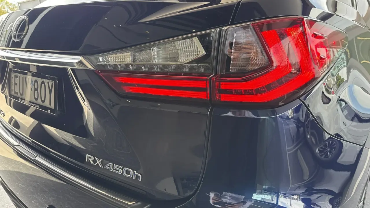 2018 Lexus RX450h Gallery Image 6