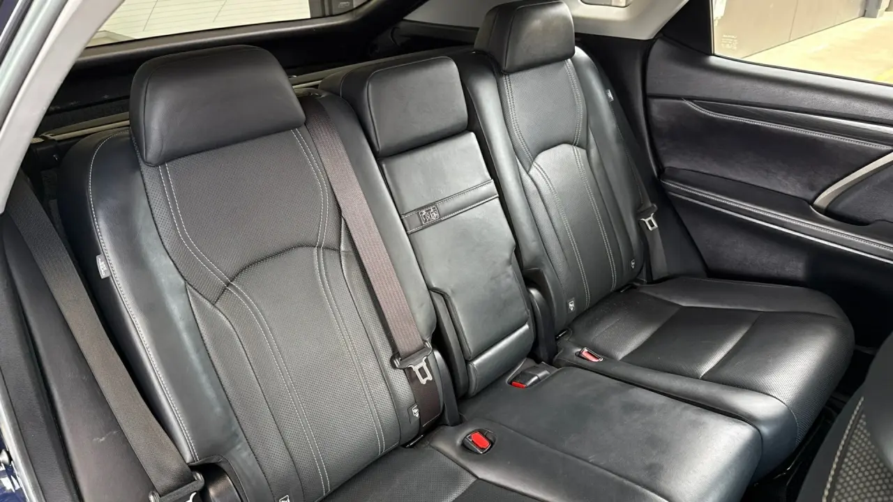 2018 Lexus RX450h Gallery Image 8