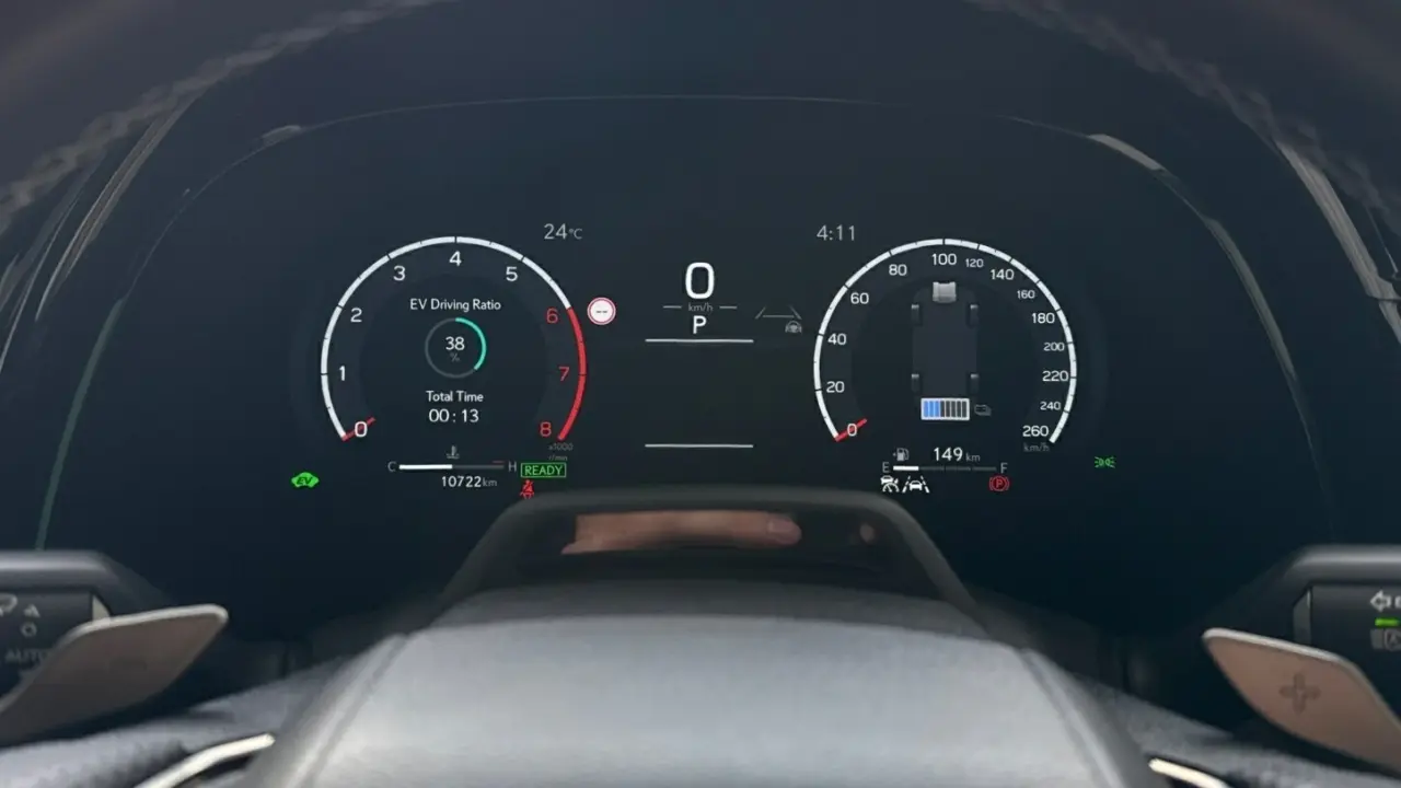 2024 Lexus RX500h Gallery Image 14