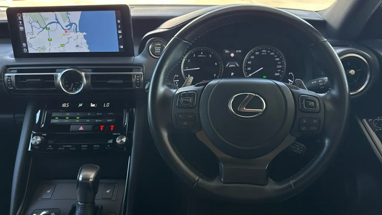 2020 Lexus IS300 Gallery Image 10