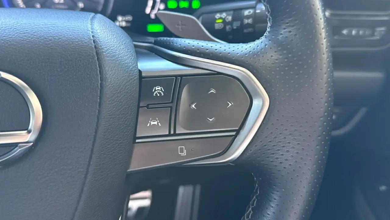 2023 Lexus NX350H Gallery Image 14