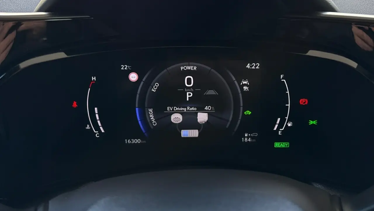 2024 Lexus NX350H Gallery Image 15