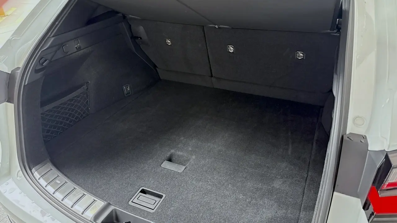 2021 Lexus NX350H Gallery Image 7