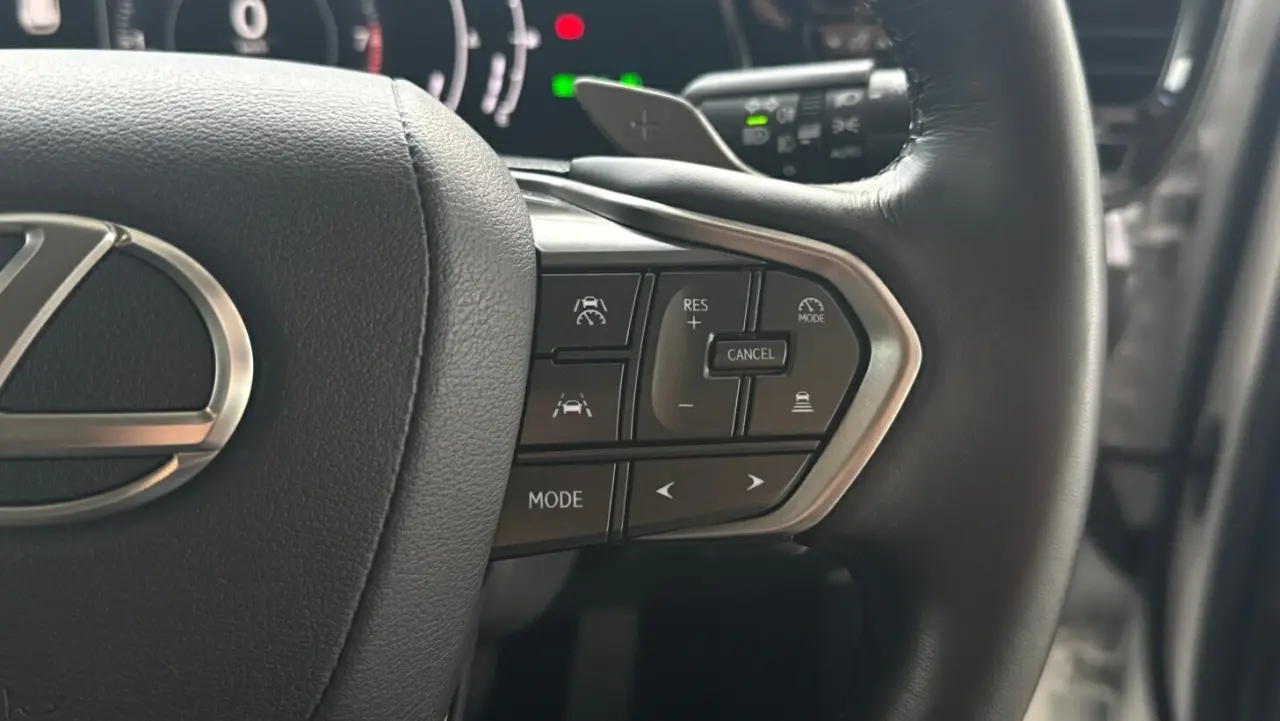 2023 Lexus NX250 Gallery Image 14