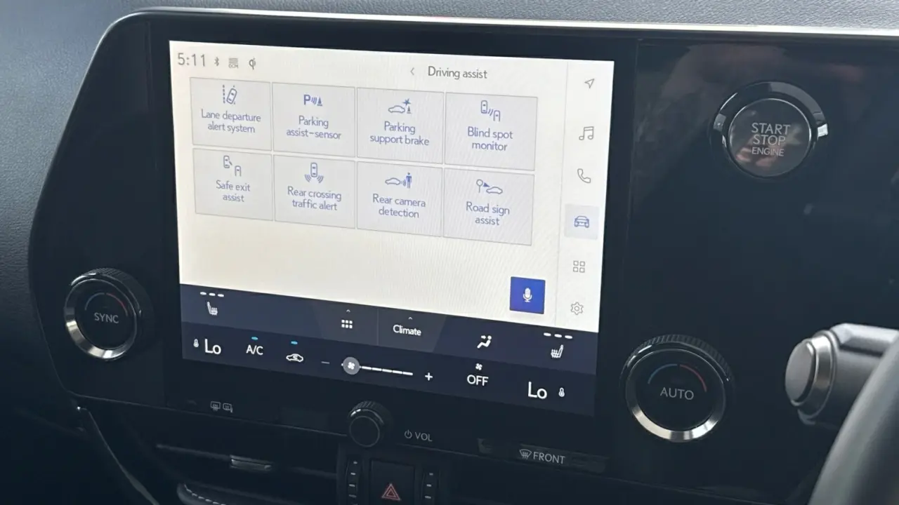 2023 Lexus NX250 Gallery Image 16