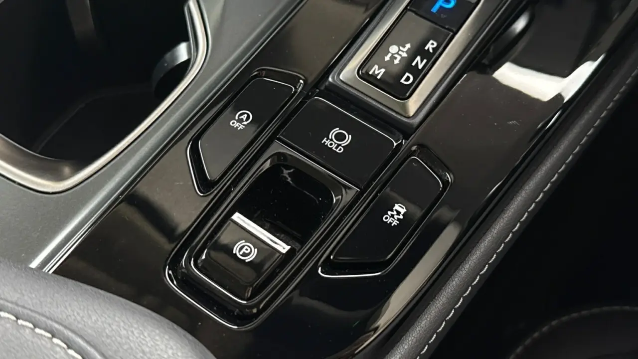 2023 Lexus NX250 Gallery Image 18