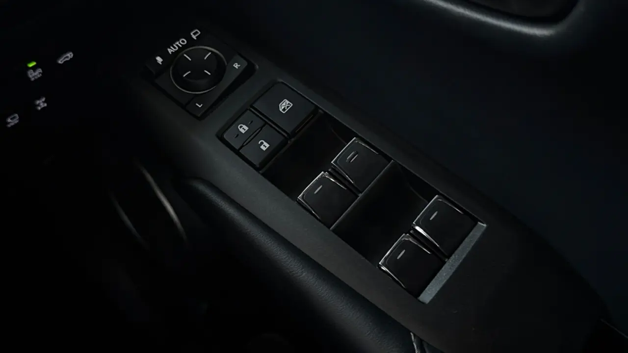 2018 Lexus NX300 Gallery Image 19