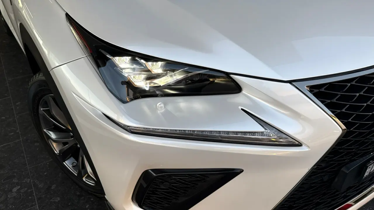 2018 Lexus NX300 Gallery Image 3