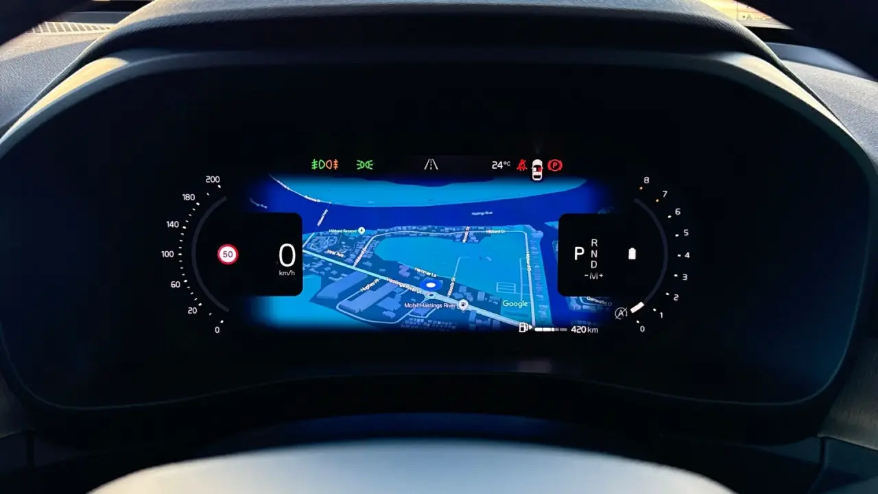 2025 VOLVO XC40 Gallery Image 14