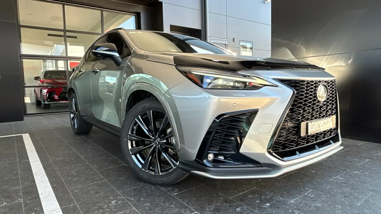 2022 Lexus NX350H Gallery Image 1