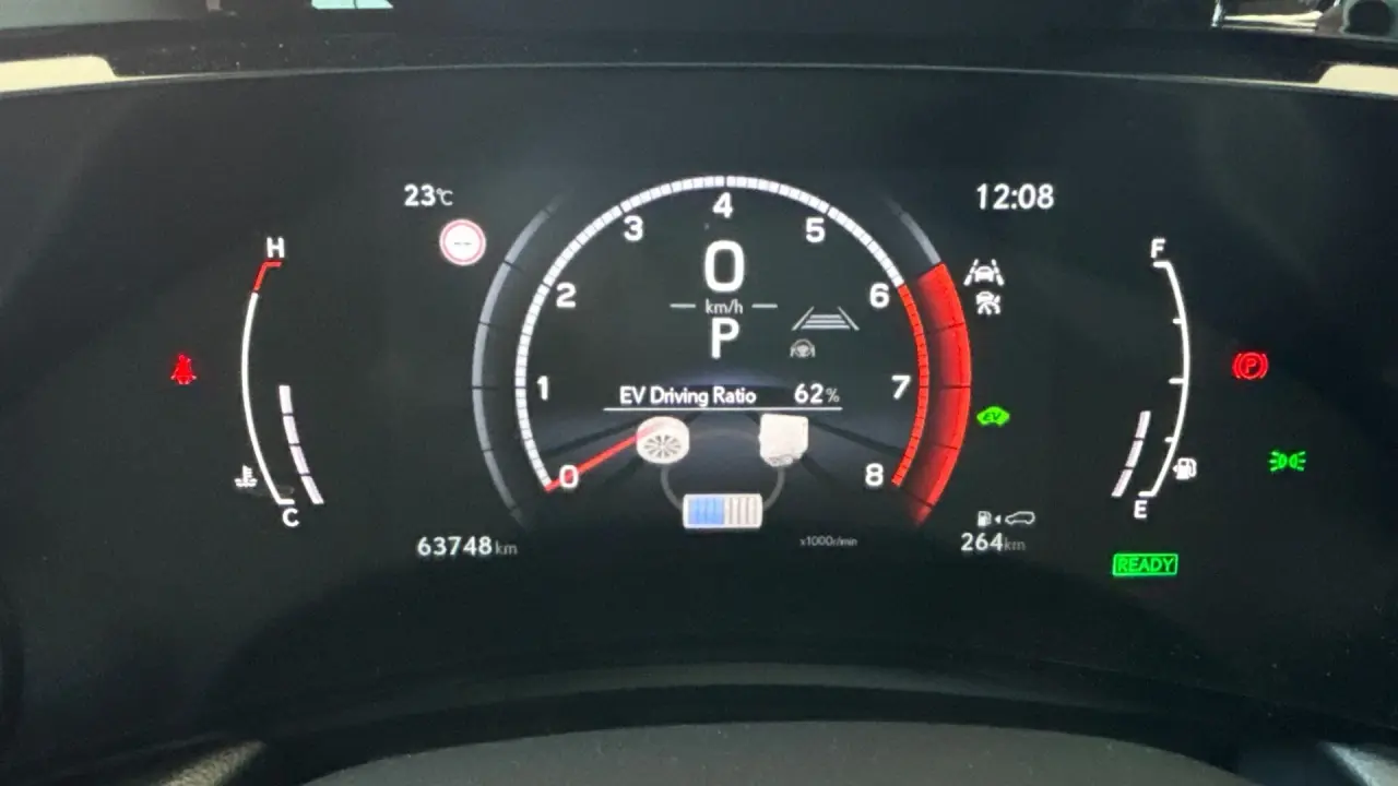 2022 Lexus NX350H Gallery Image 12