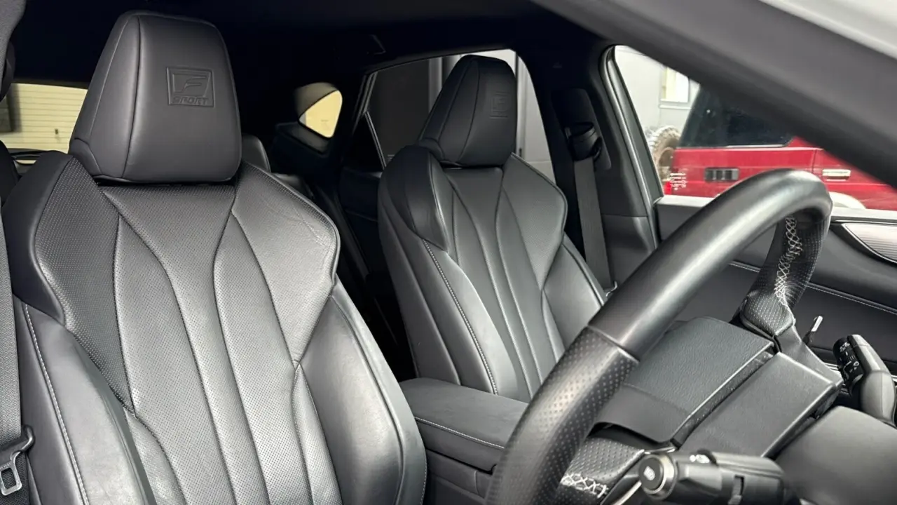 2022 Lexus NX350 Gallery Image 9