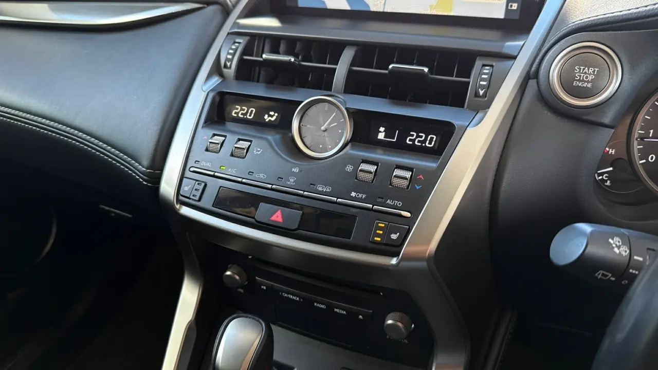 2019 Lexus NX300 Gallery Image 16