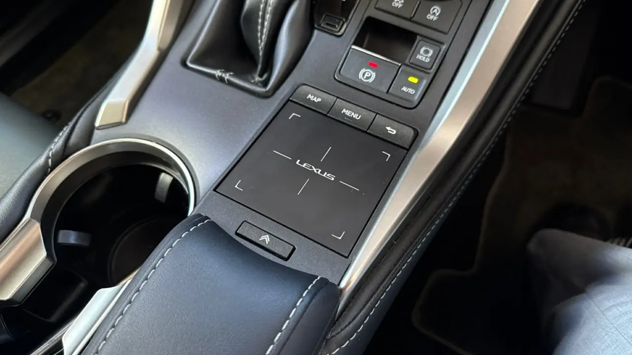 2019 Lexus NX300 Gallery Image 18